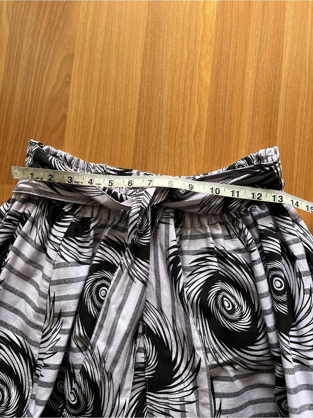 Rainbow One Size Black White Abstract Swirl Maxi Skirt Elastic Waist Tie Belt - Picture 4 of 10